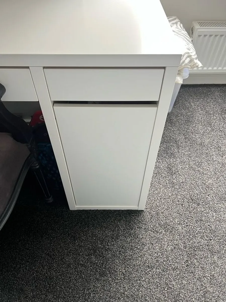 Desk and Tv stand - Image 2