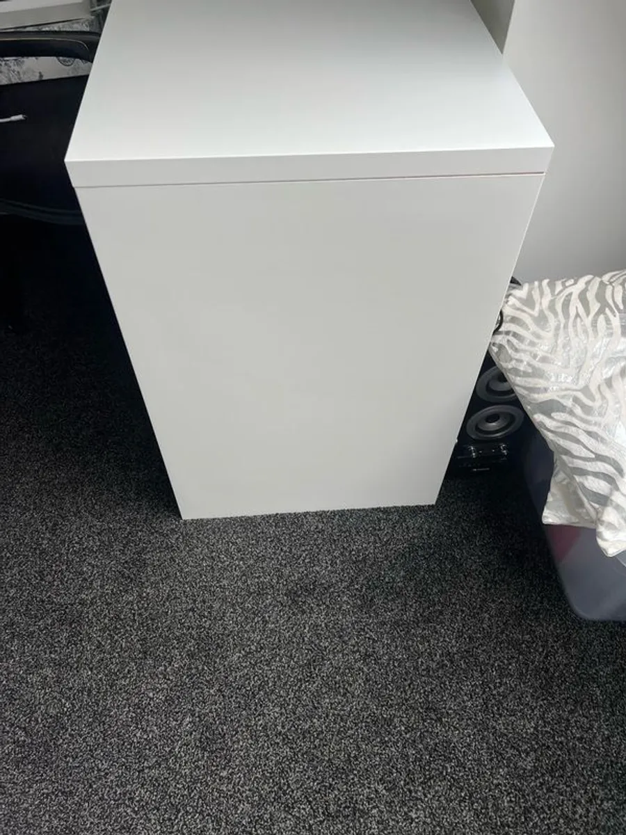 Desk and Tv stand - Image 3