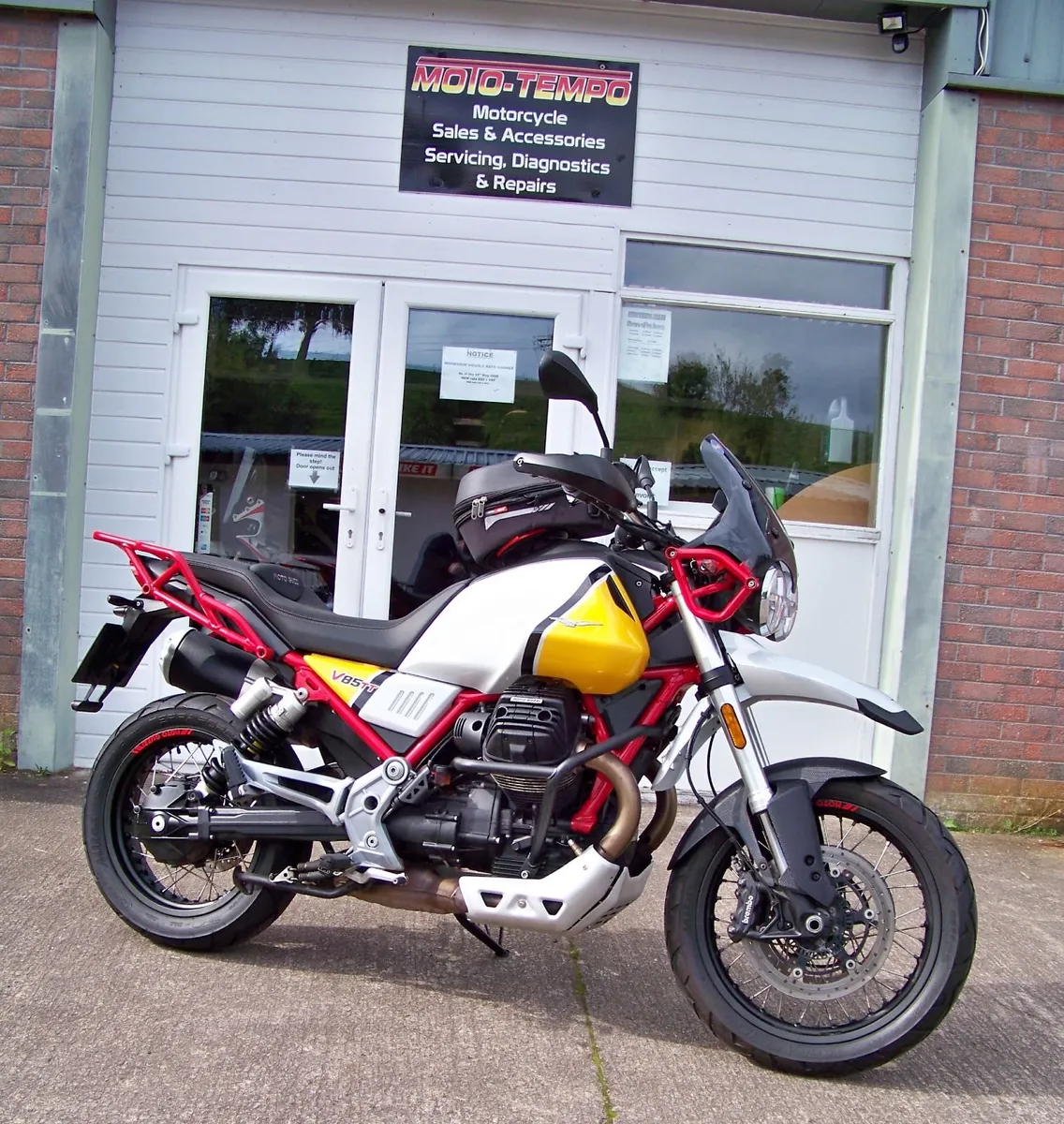 MOTO-GUZZI V85 2020 - Image 3