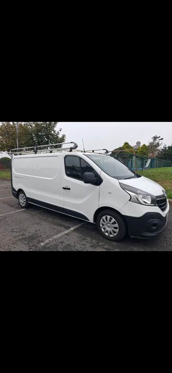 Renault Trafic 2021 with warranty +vat return - Image 2
