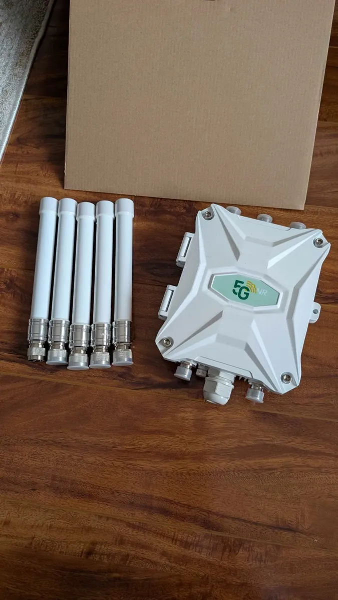 Outdoor 5G Modem WiFi6 Mobile Internet Router - Image 1