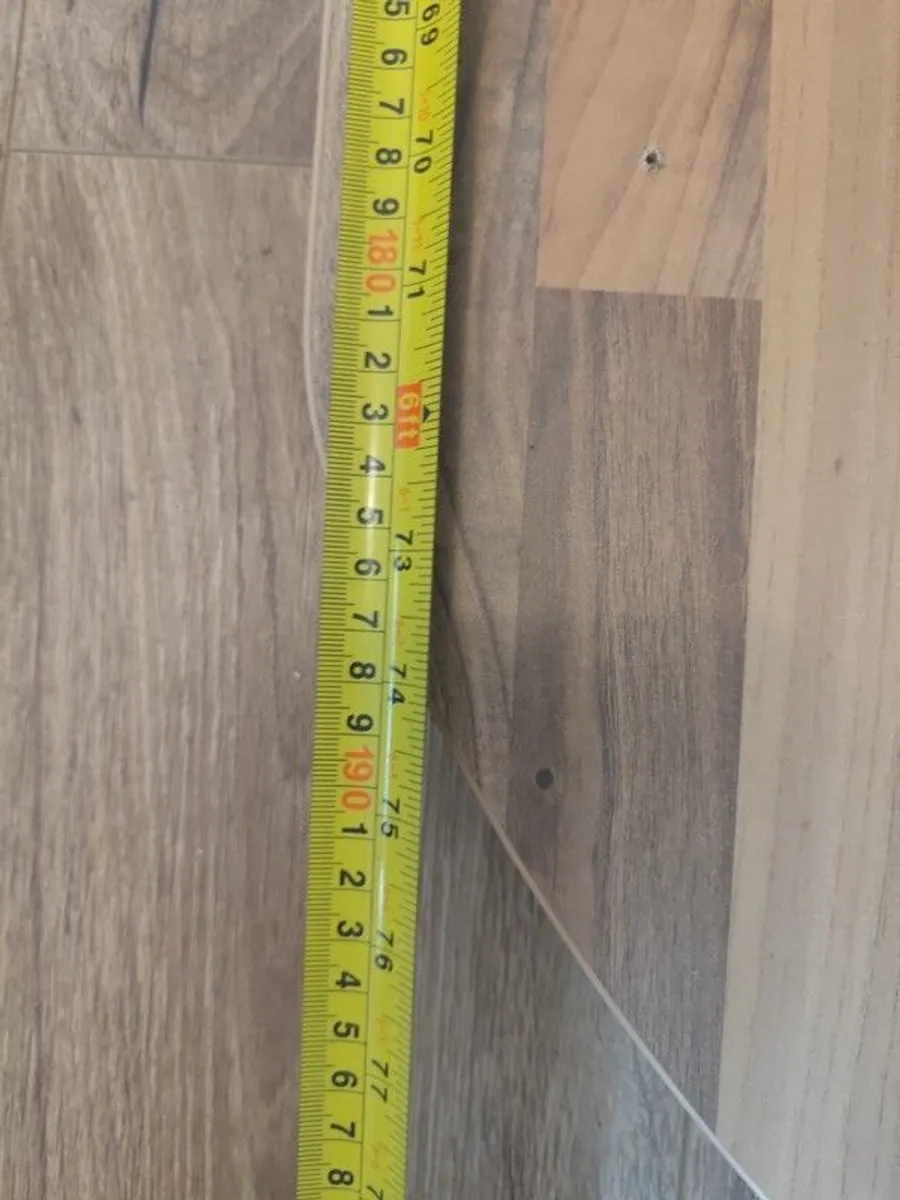 Kitchen Counter - Image 3