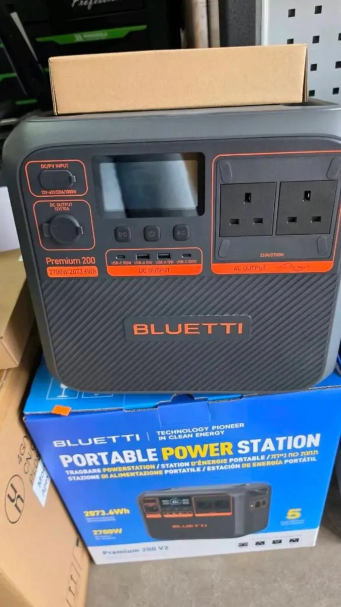 Portable Power Station Bluetti brand new - Image 1