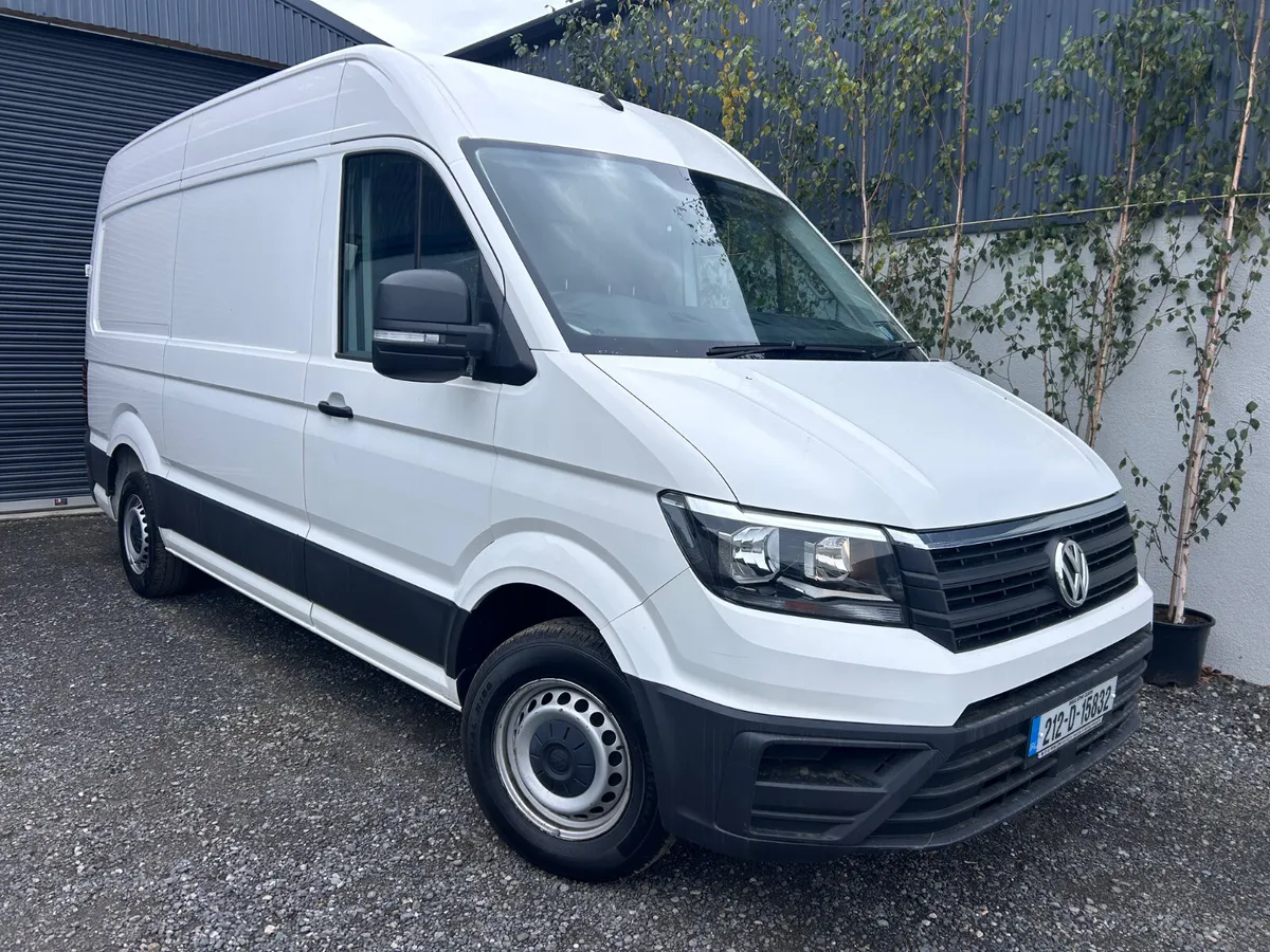 21 Volkswagen Crafter - Medium wheel base - Image 1