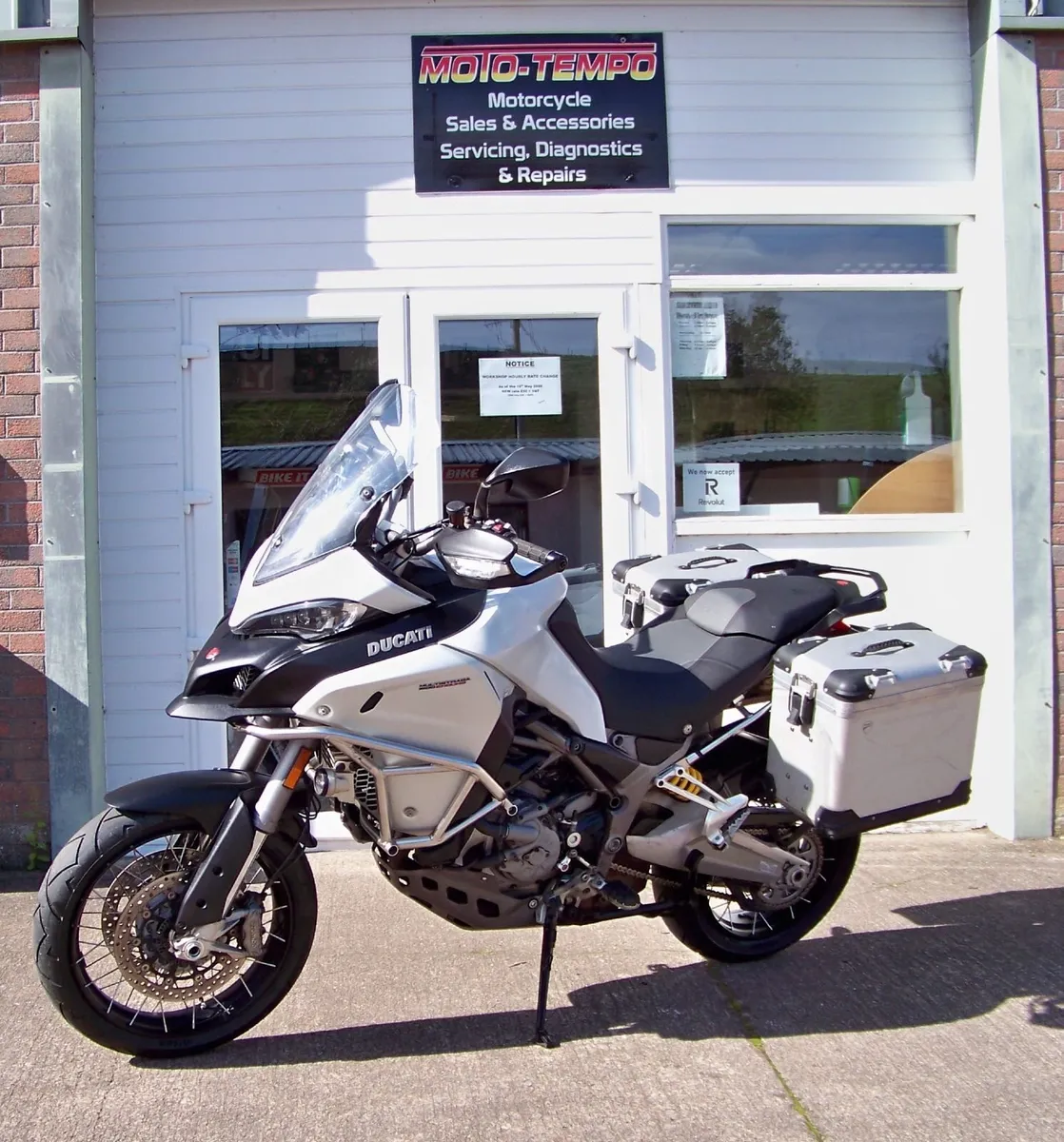 2016 Ducati Multistrada  1200 Enduro Touring - Image 3
