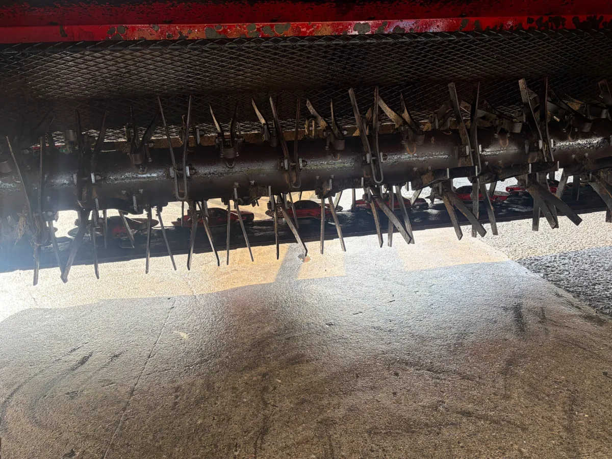 Kverneland 4332 Mower - Image 4