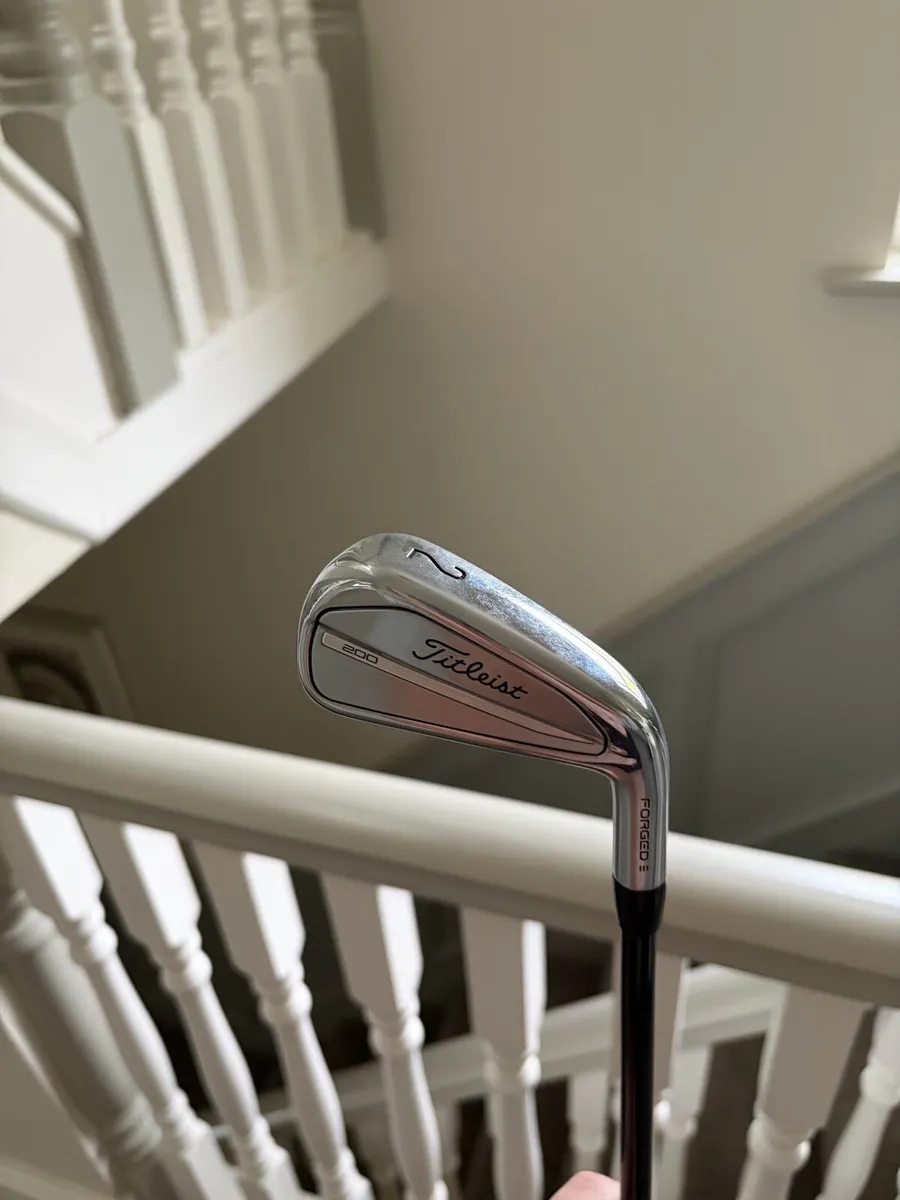Titleist T200 2 Iron - Image 3