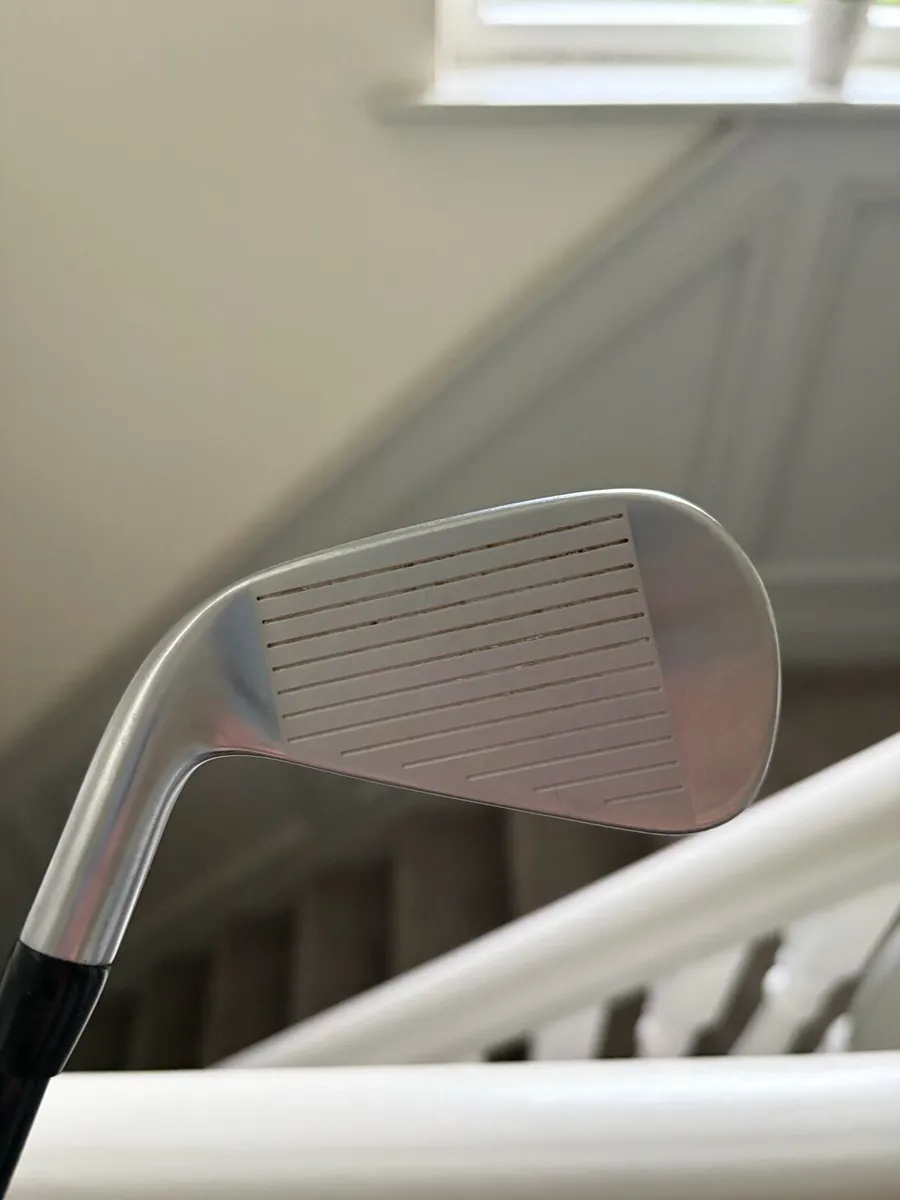 Titleist T200 2 Iron - Image 4