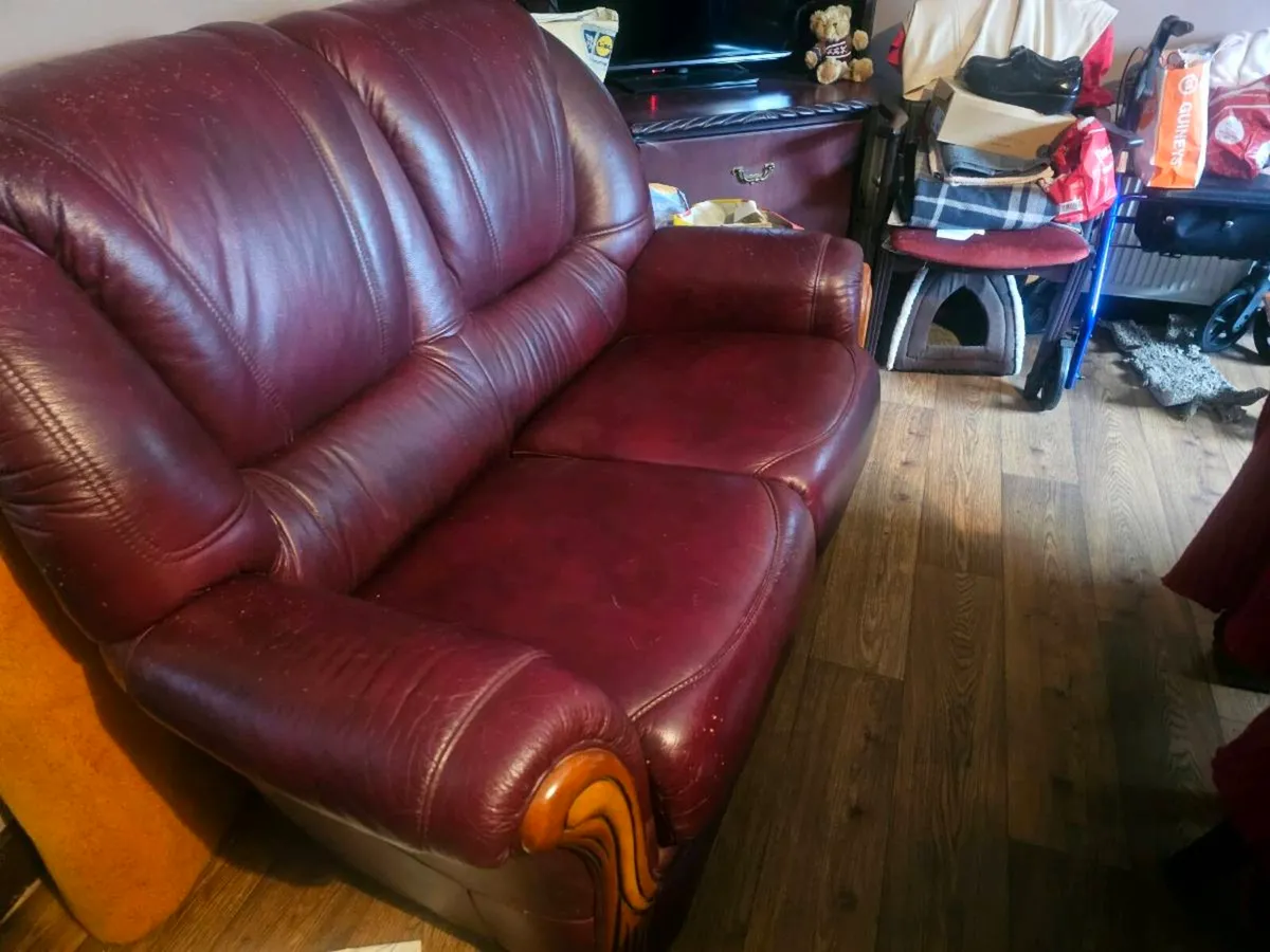 Leather 2 seater sofa - Image 1