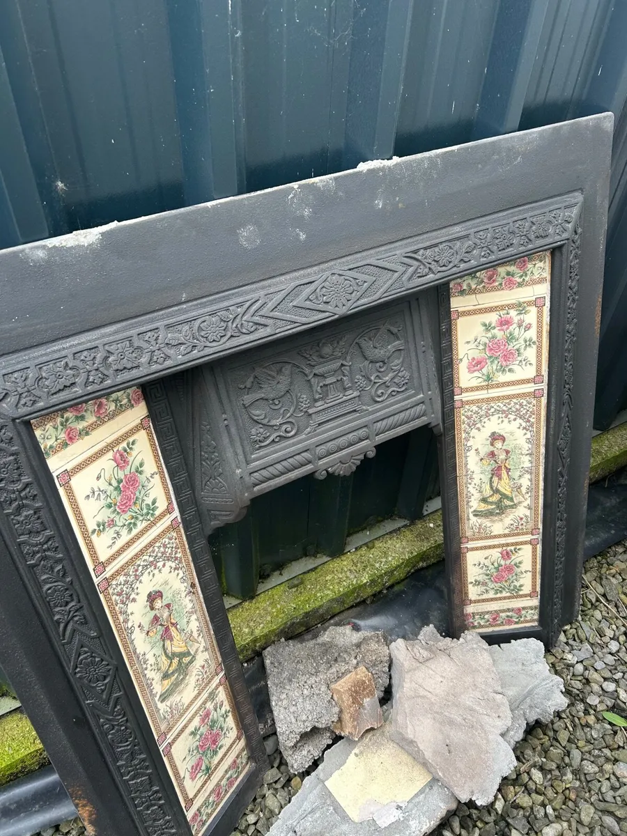 Mantle: fire surround varnished pine - Image 4