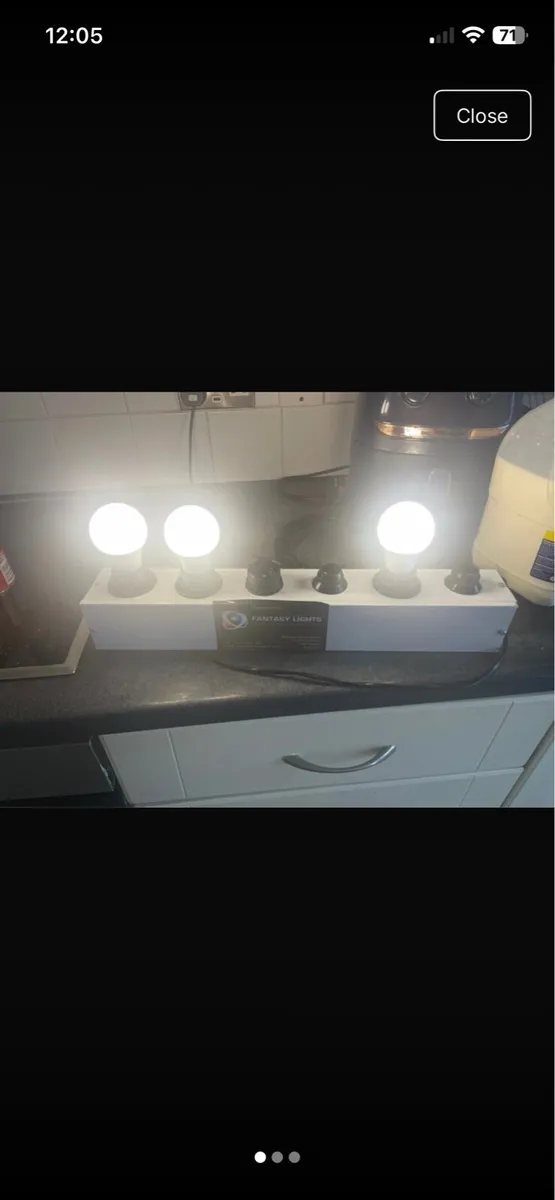 Commercial lighting fixture - Image 1