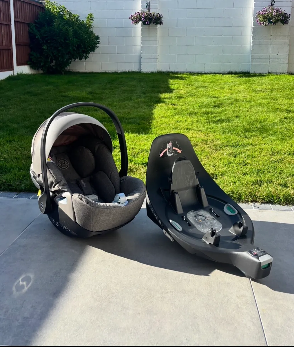 Car seat Cybex Cloud Z i-Size Very Good condition - Image 1
