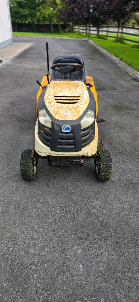 Cub Cadet CC 713 TA Ride-On Lawnmower (344cc Brigg - Image 1