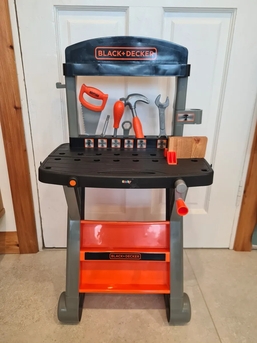 Black & Decker Toy Tool Bench - Image 1