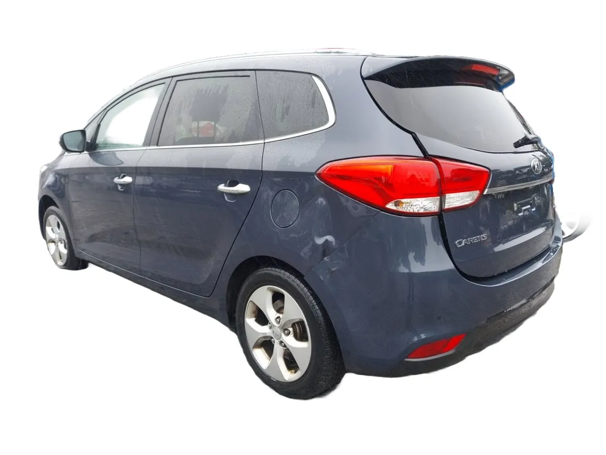 Many 2013-2020 Kia Carens For Breaking/Dismantling - Image 2