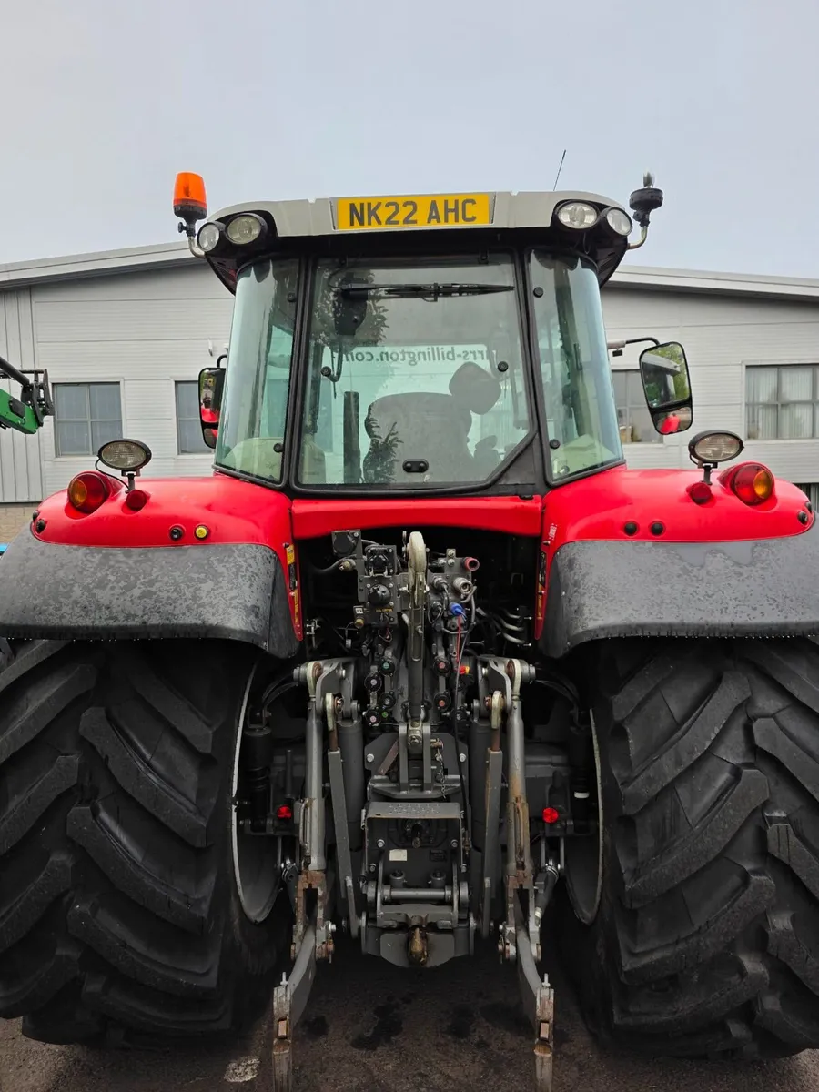 2022 Massey Ferguson 7718S Dyna 6 - Image 4