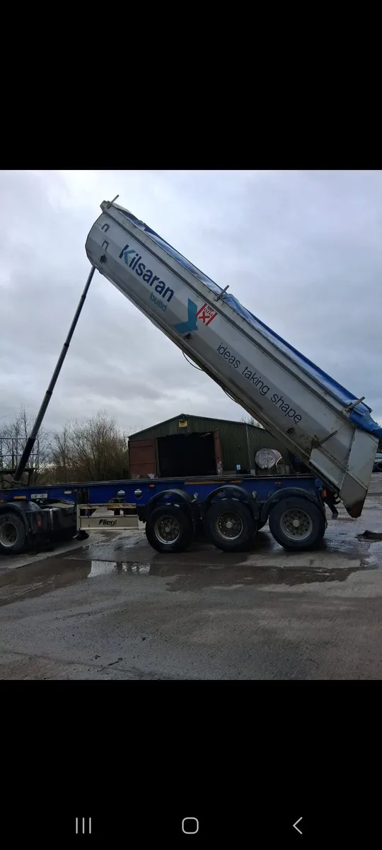 Fliegl tipping trailer German built - Image 3