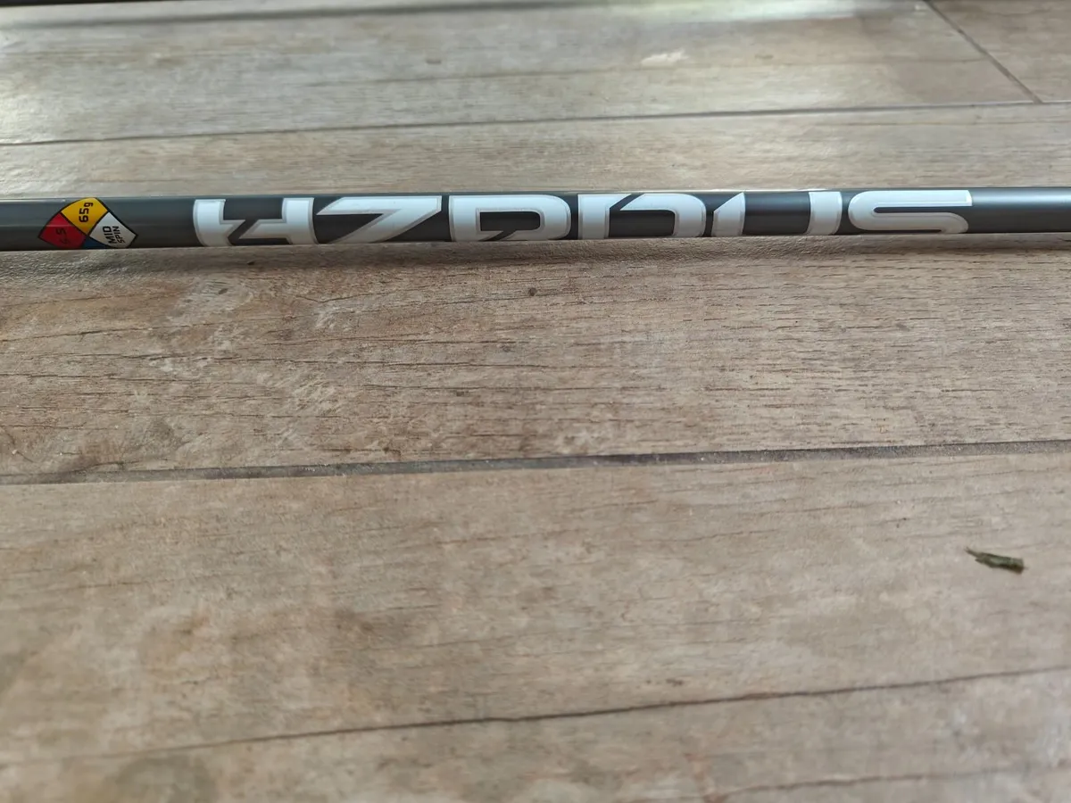 Golf irons paradym 6 to Aw graphite shaft - Image 2