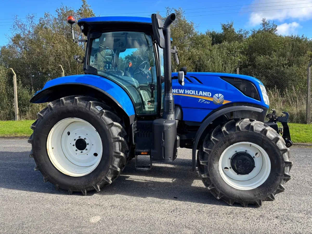 2021 NEW HOLLAND T7.210 - Image 1