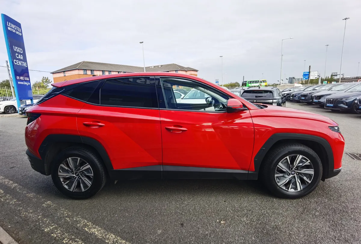 HYUNDAI TUCSON 1.6 COMFORT PLUS DIESEL COMMERCIAL - Image 4