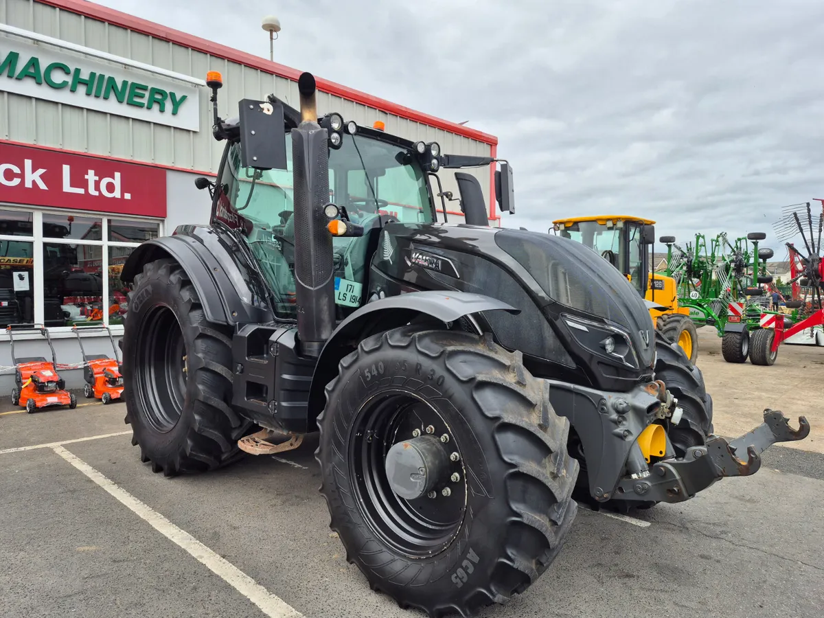 2017 Valtra T234 - Image 2