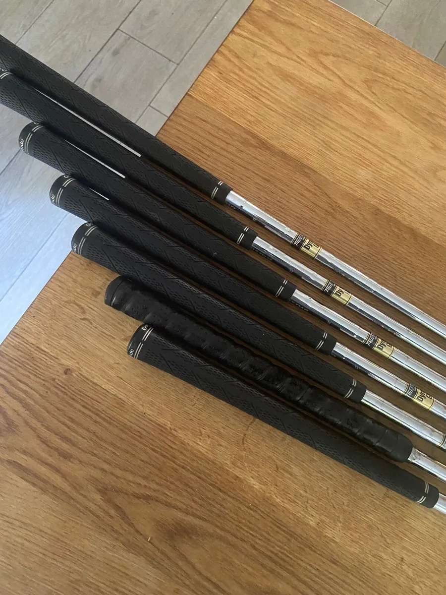 Mizuno Mp37 irons - Image 2