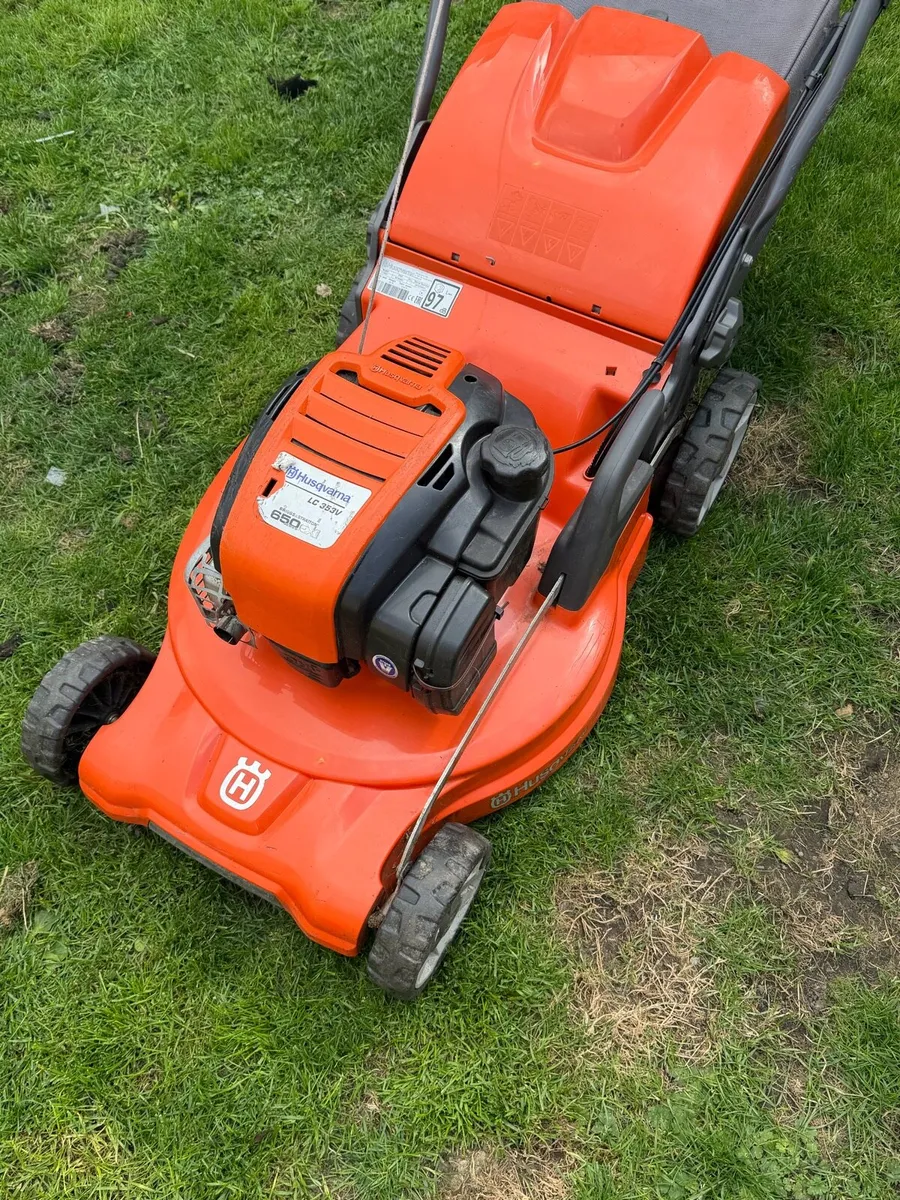 Husqvarna lawnmower - Image 3
