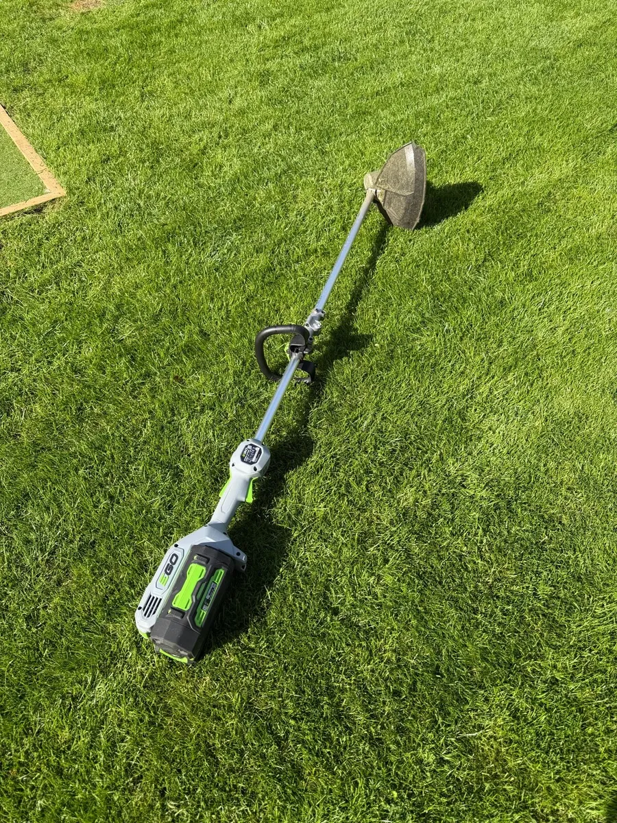 Ego electric mower and strimmer - Image 4