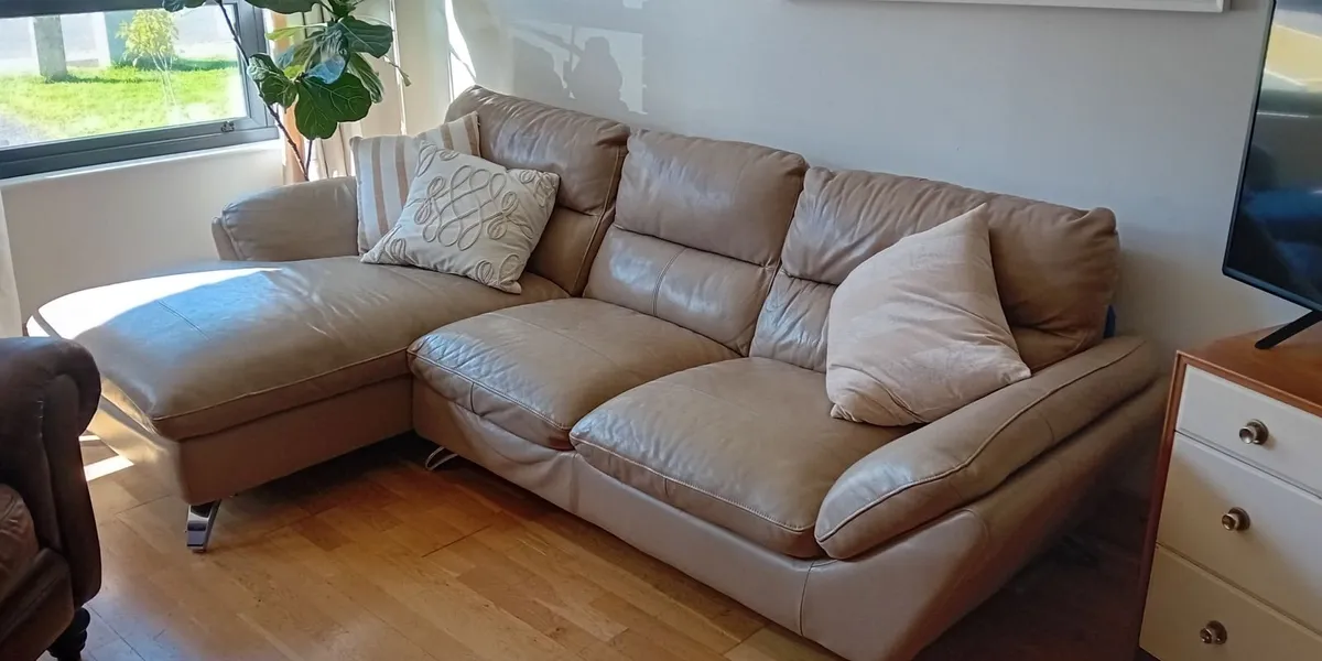 Genuine leather 3 seater couch taupe - Image 1