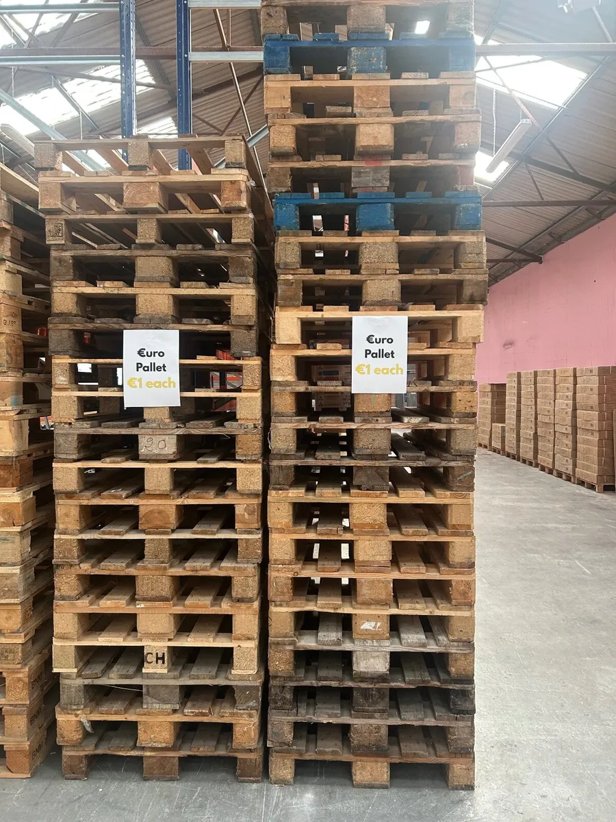 Used Pallets - Image 2