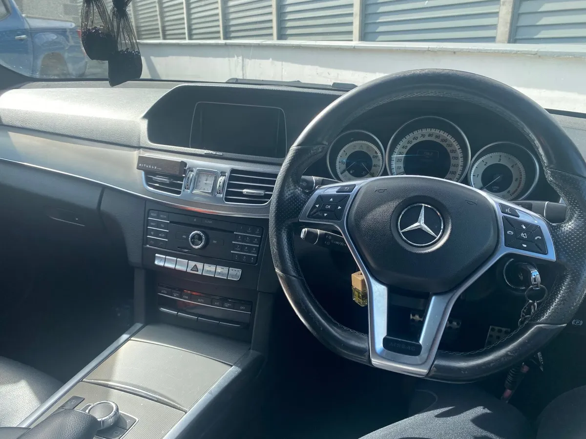 Mercedes-Benz E-Class 2016 - Image 3