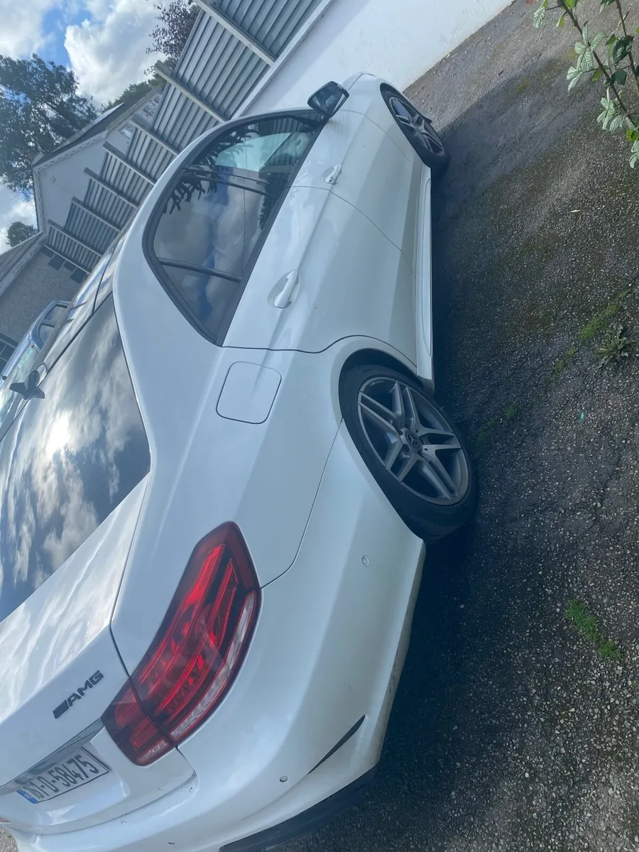 Mercedes-Benz E-Class 2016 - Image 4