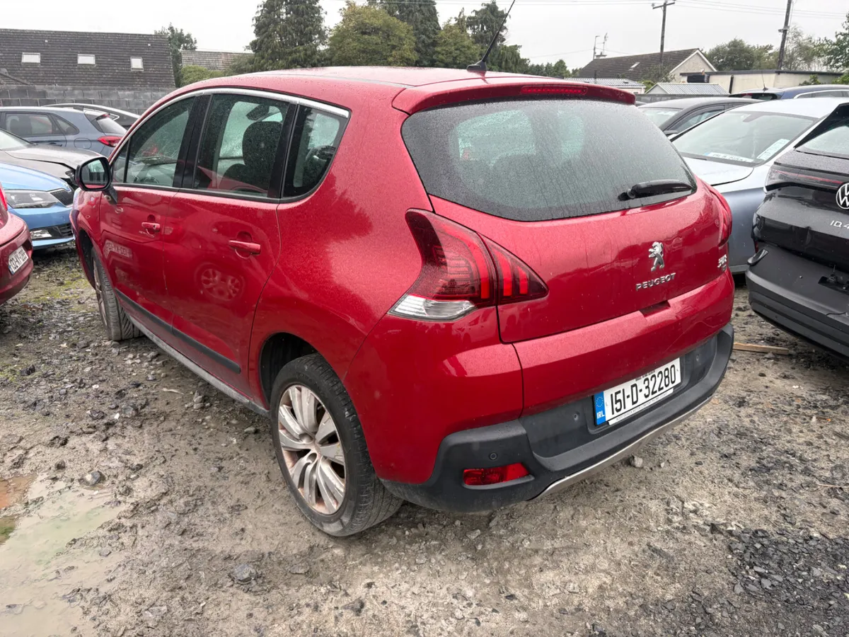 2015 Peugoet 3008 1.6 Diesel automatic - Image 4