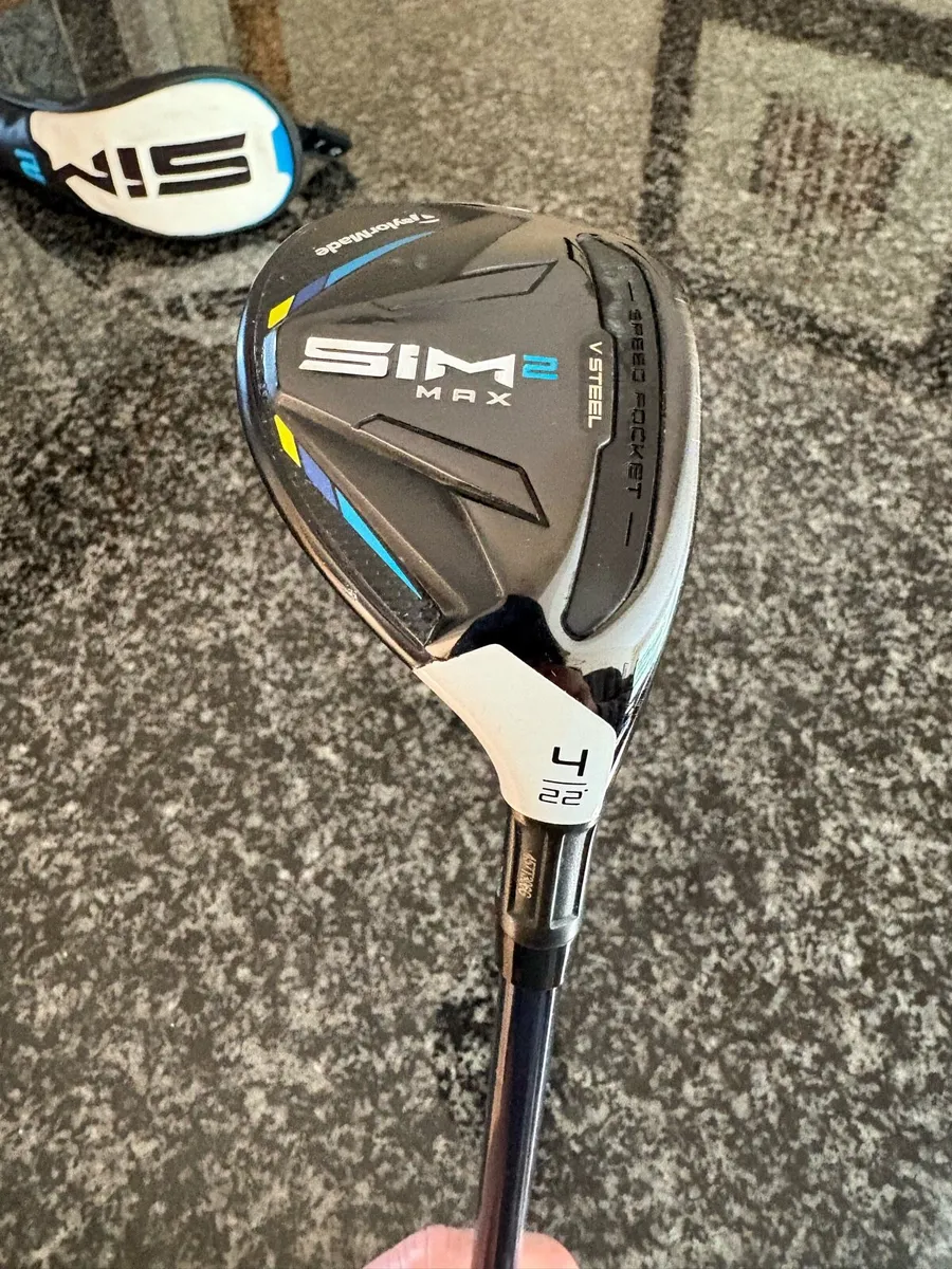 Taylormade Sim2 max 22 degree, stiff shaft - Image 1
