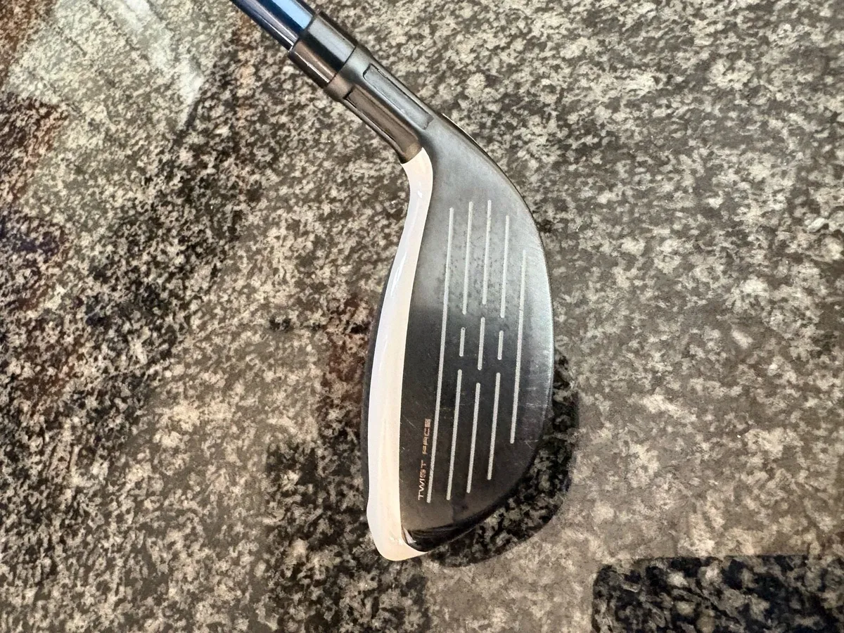 Taylormade Sim2 max 22 degree, stiff shaft - Image 3