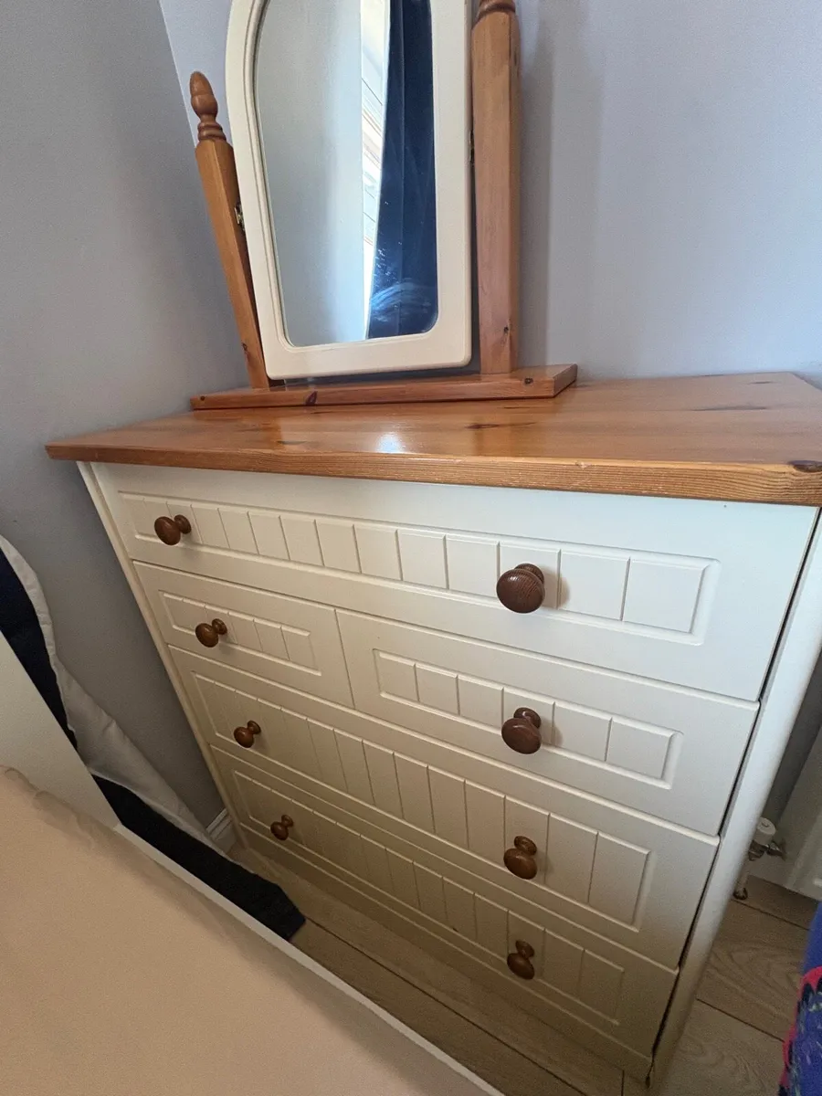 Tallboy dressing table - Image 2