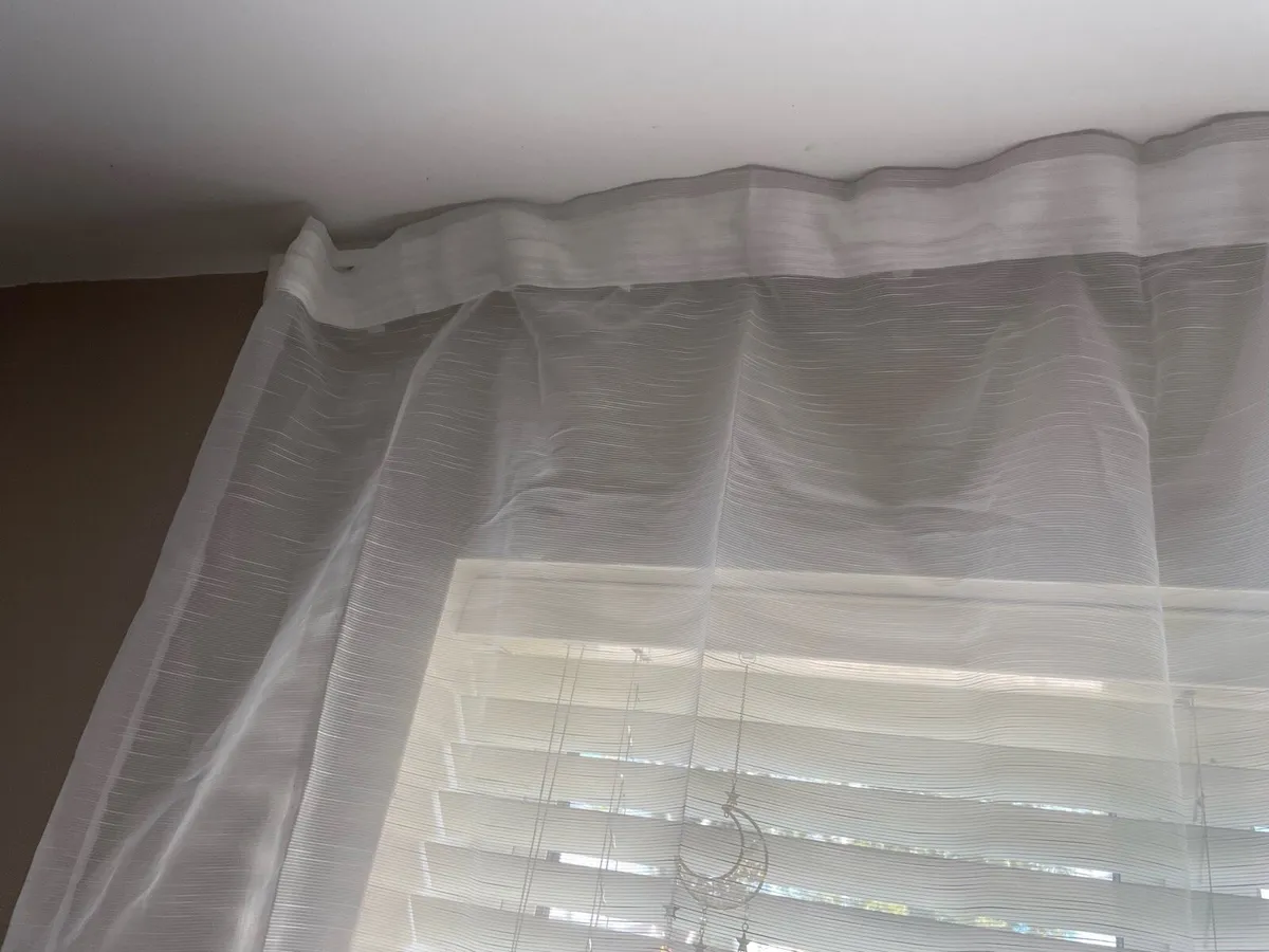 Ikea curtain and rail - Image 3