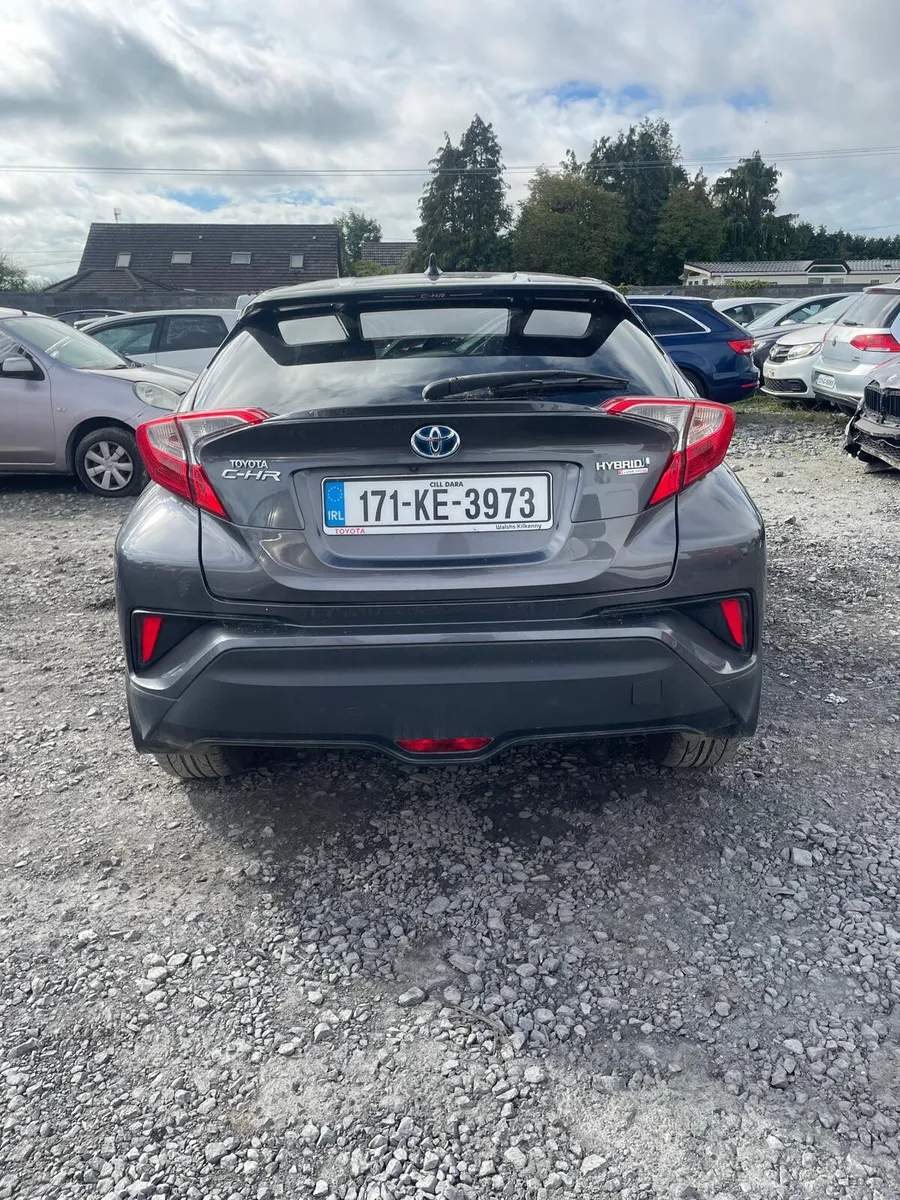 2017 TOYOTA CHR 1.8 Hybrid - Image 3