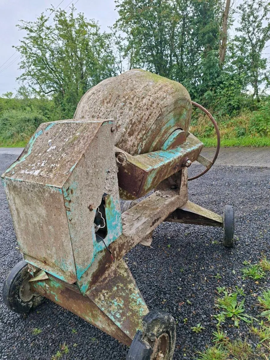 Cement mixer - Image 4