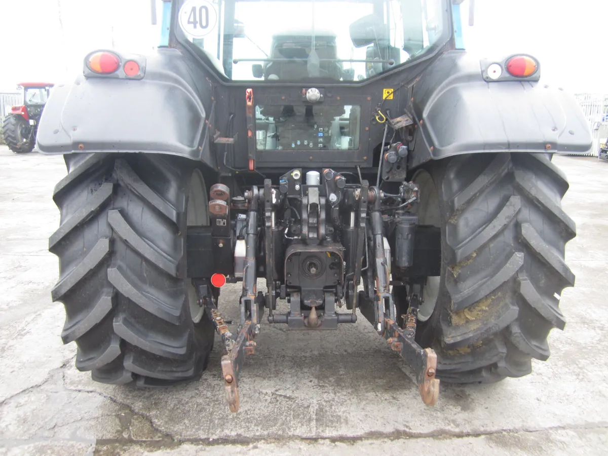 VALTRA N101..3000..HRS LIKE NEW. - Image 3