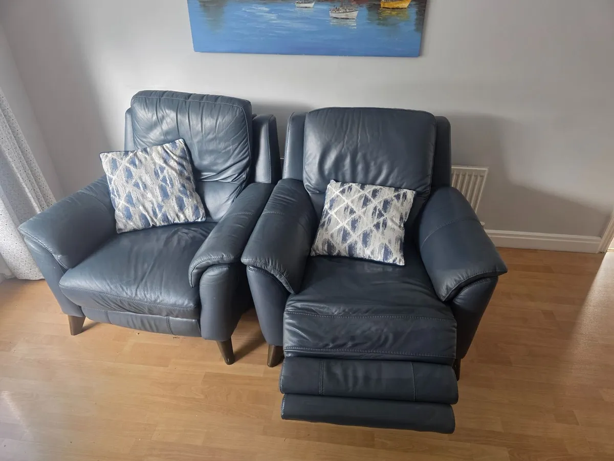 Chair - Image 3