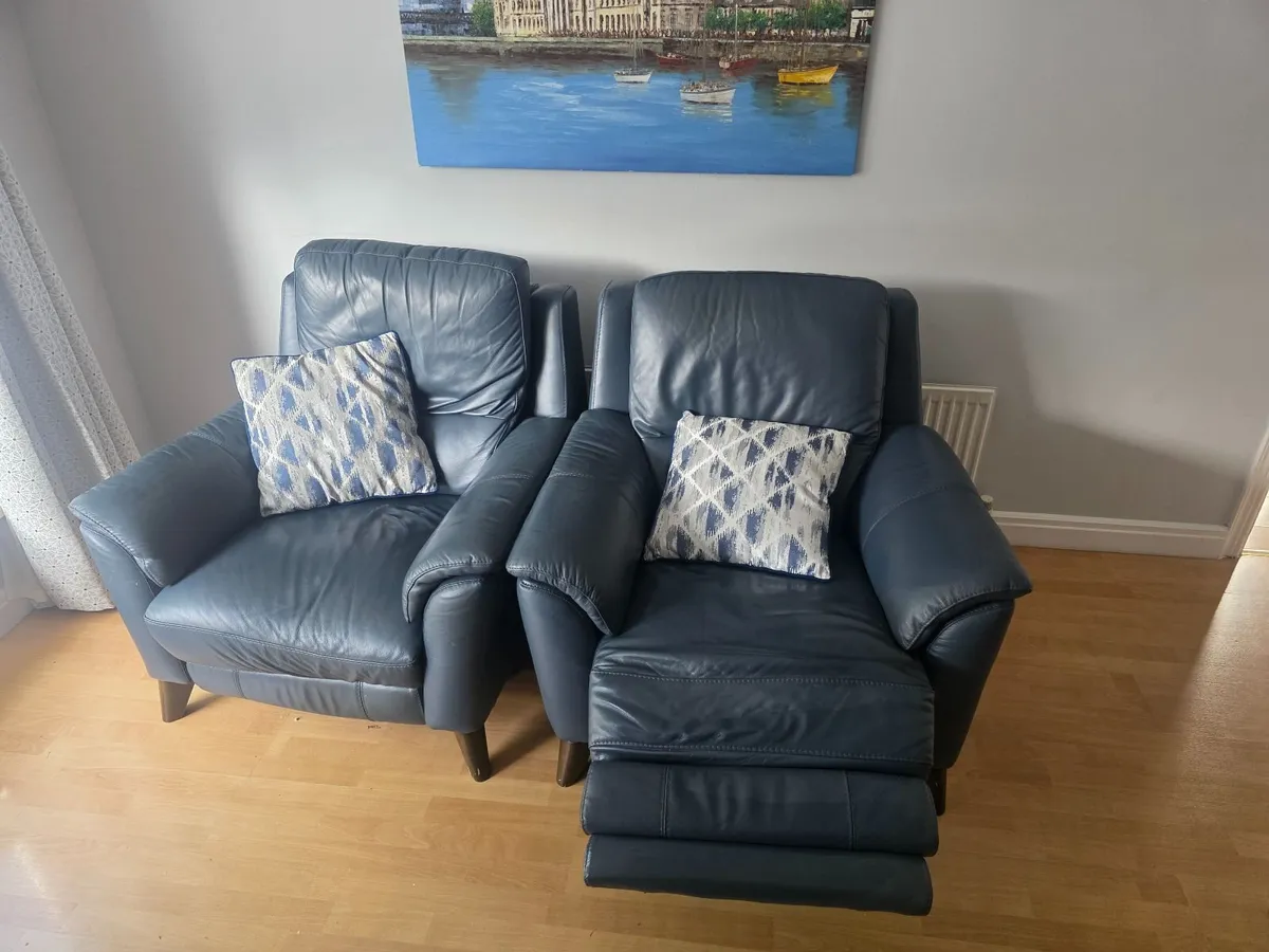 Chair - Image 4