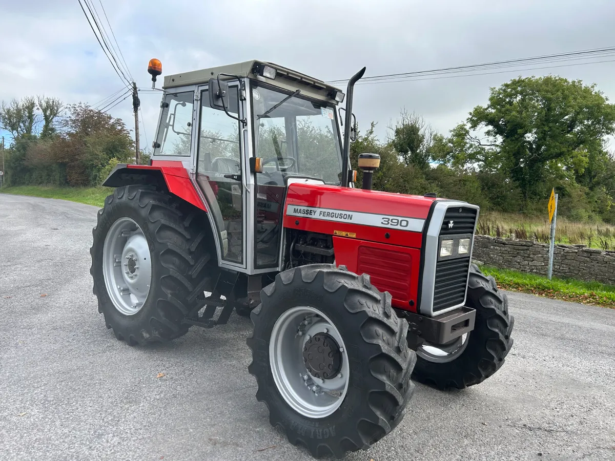 1995 Massey Ferguson 390 4wd - Image 3