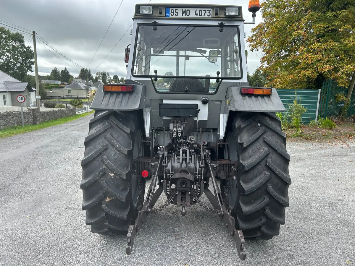 1995 Massey Ferguson 390 4wd - Image 4