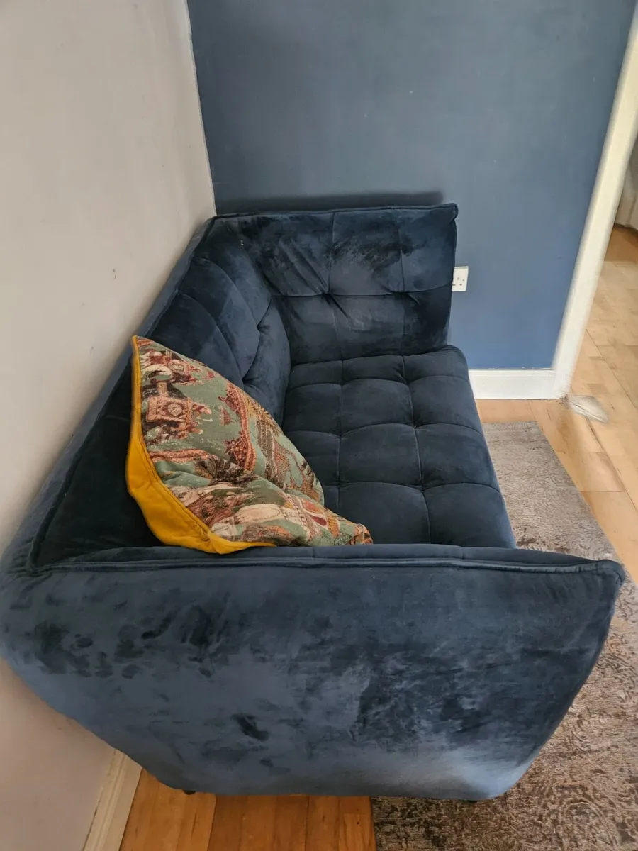 Sofa - Image 3