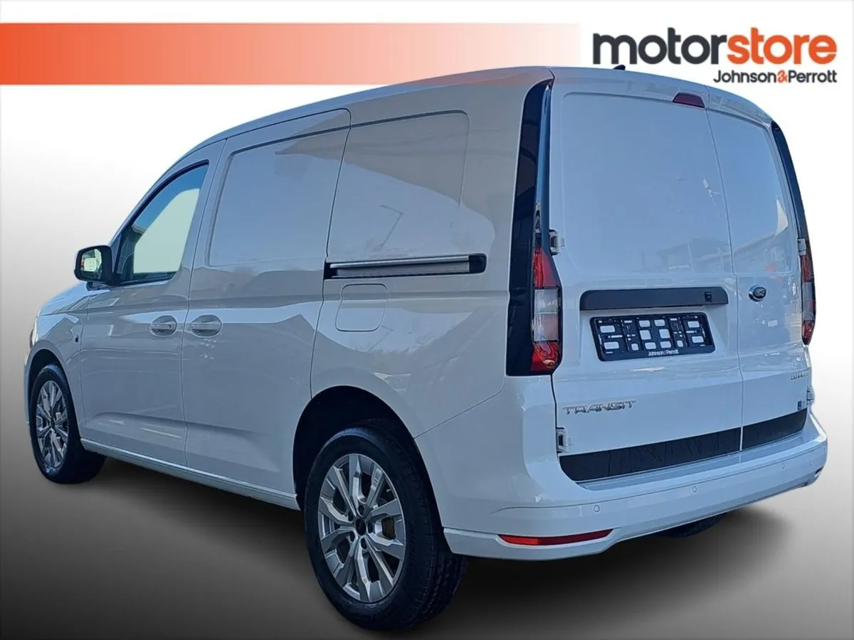 Ford Transit Connect Limited MWB - Image 2