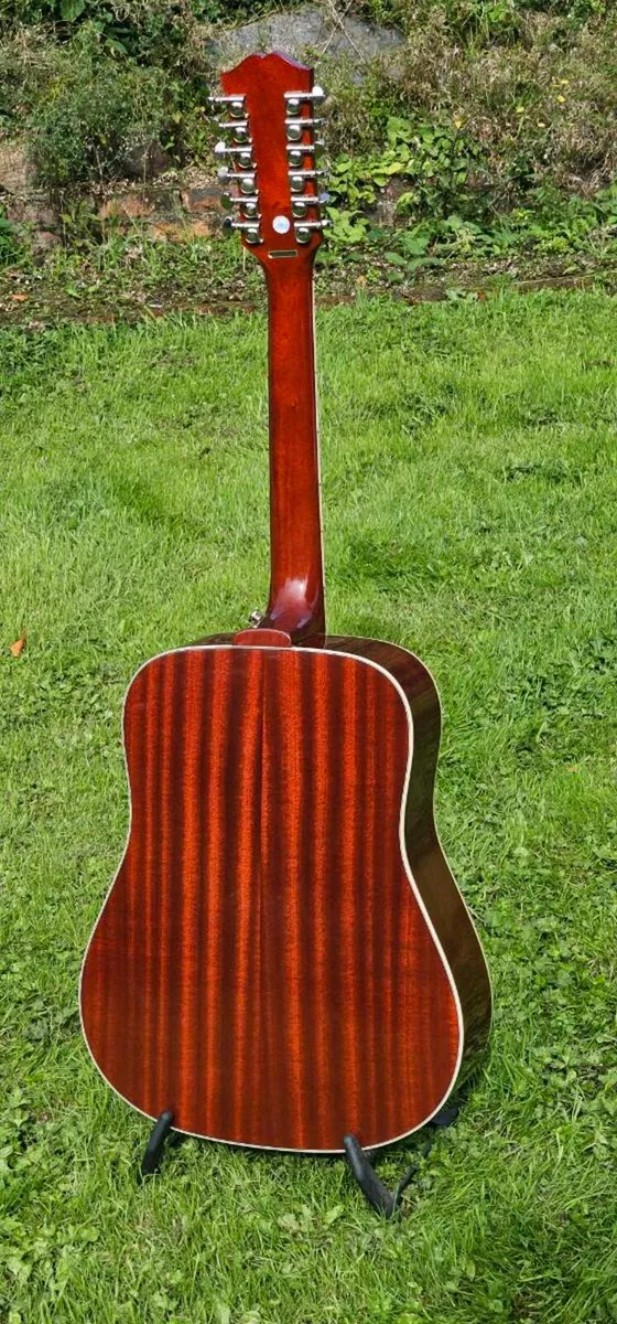 Epiphone IBG Hummingbird 12-string with case - Image 2