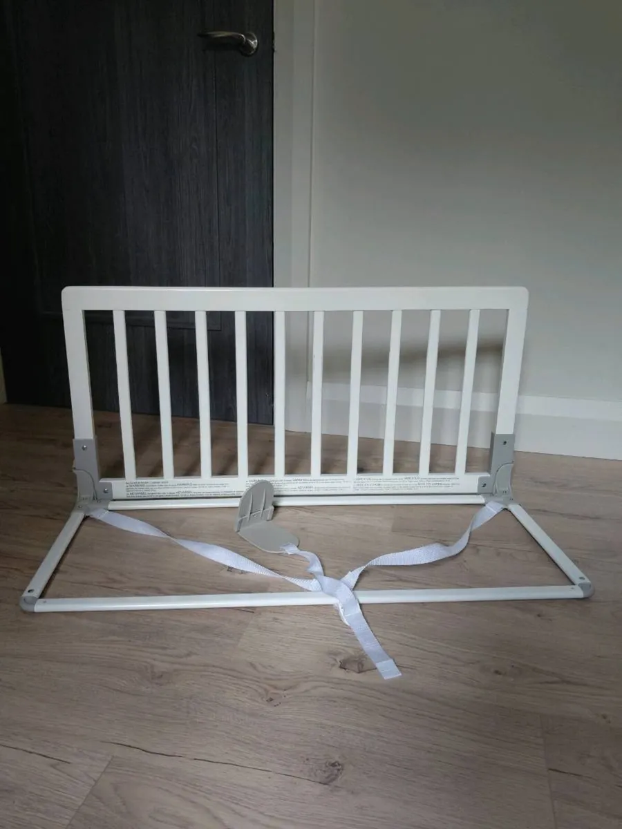 Wooden Bed Guard - Image 2
