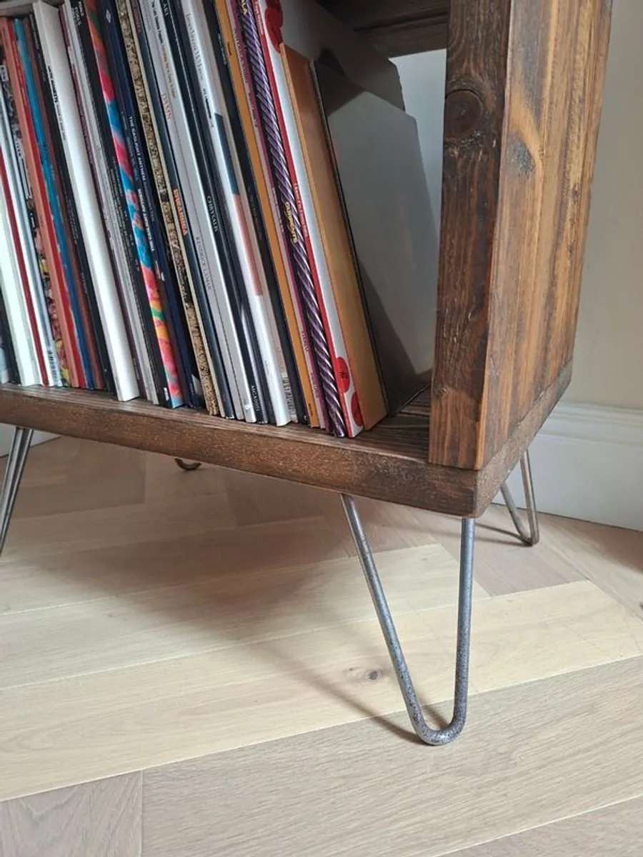 Record player stand / storage unit - Image 2