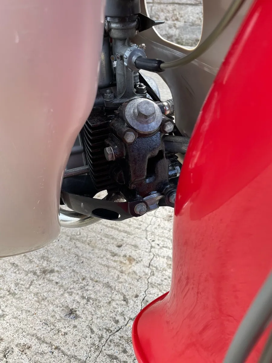 Honda 50 1966 pushrod c100 - Image 4